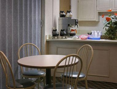 Howard Johnson Inn Tybee Island Savannah Ga Restaurant foto
